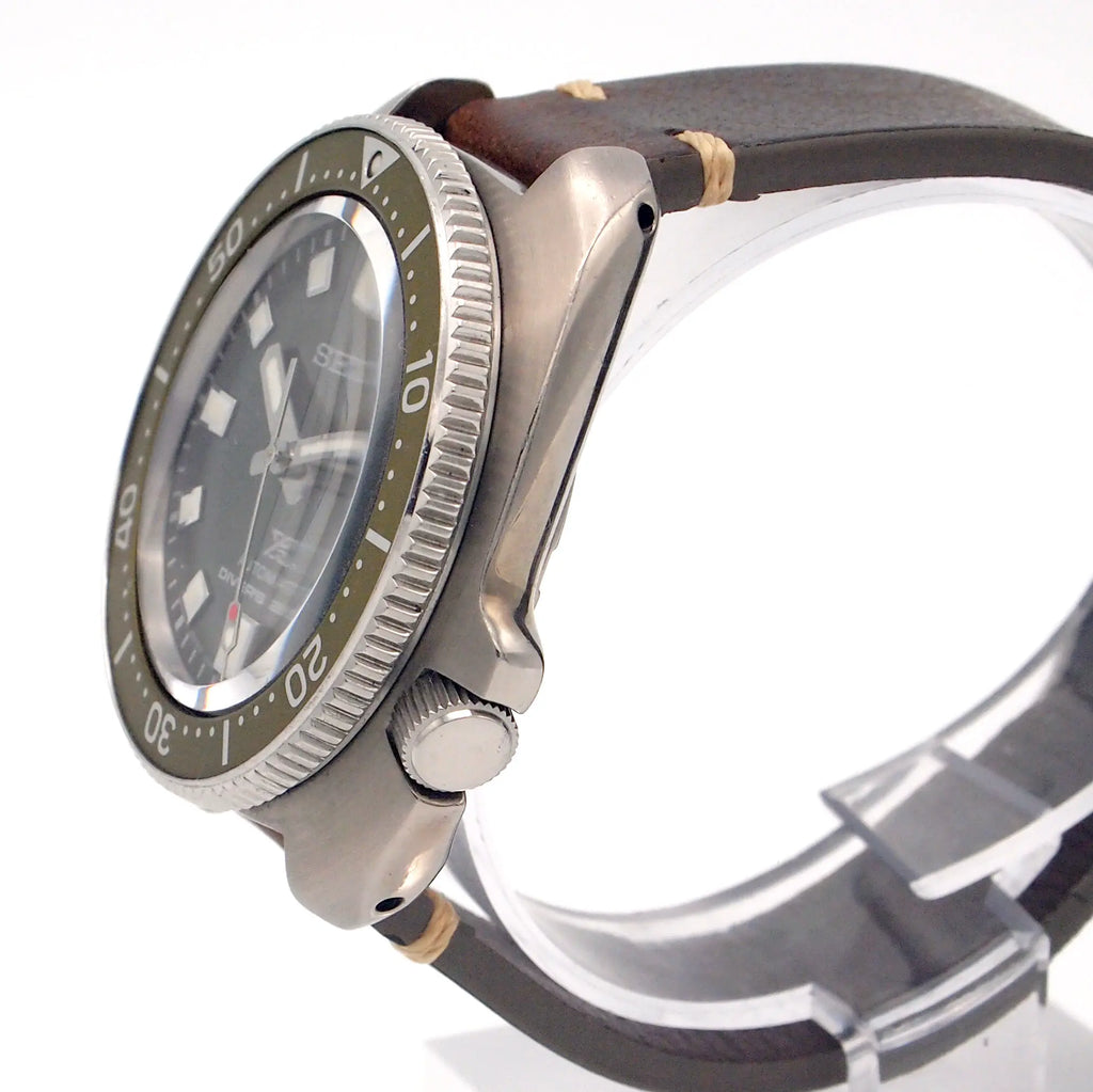 SEIKO Prospex SBDC111 / SPB153 "Captain Willard" Green Dial (a.k.a. Uemura Diver) セイコー プロスペックス 限定品（植村ダイバーズ／緑文字盤）
